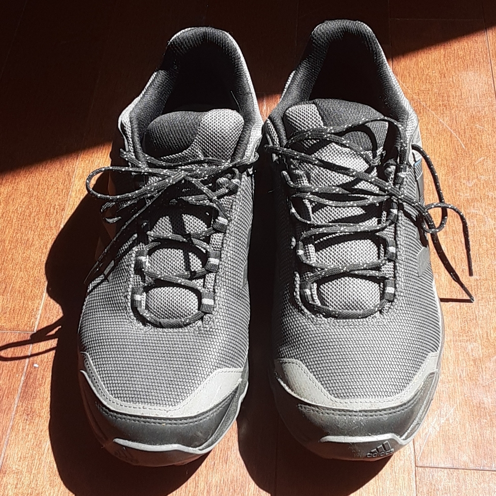 Mens Adidas Terrex sz11